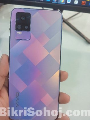 Vivo V21E
